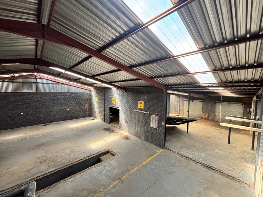 To Let commercial Property for Rent in Klerksdorp Industrial North West